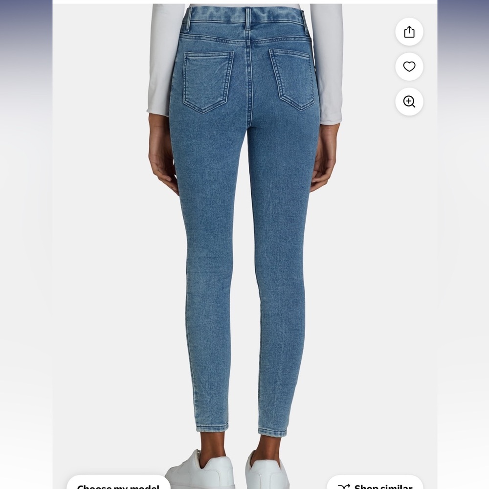 NWT  2 PAIR of Time and Tru Blue Women's Jeggings
Size 4-6 - Picture 2 of 8